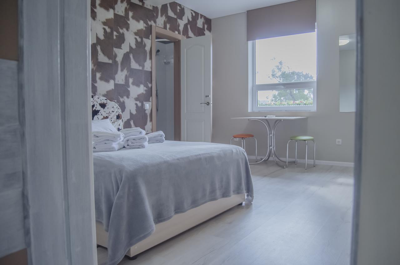 Kolibri Hotel Одеса Стая снимка