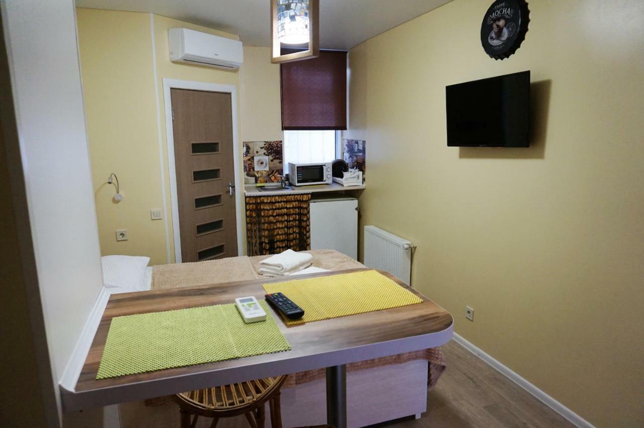 Kolibri Hotel Одеса Екстериор снимка